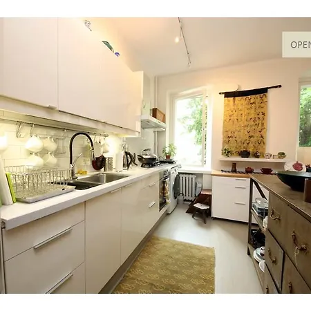 Toeoeloe Apartment Διαμέρισμα *