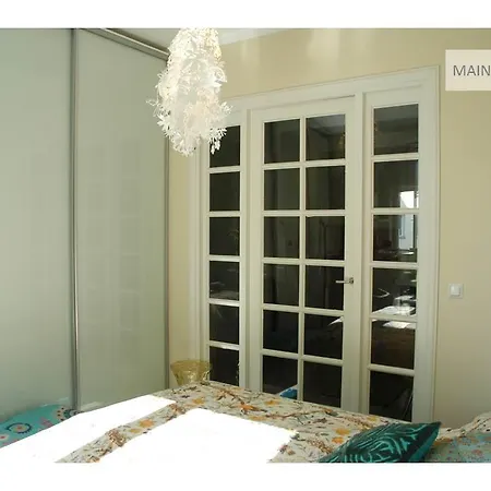 公寓 Toeoeloe Apartment *
