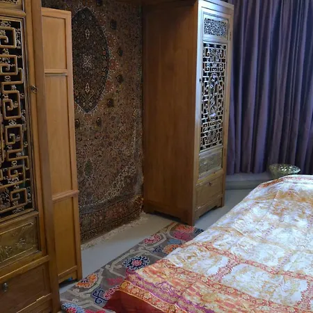 Апартаменты Toeoeloe Apartment